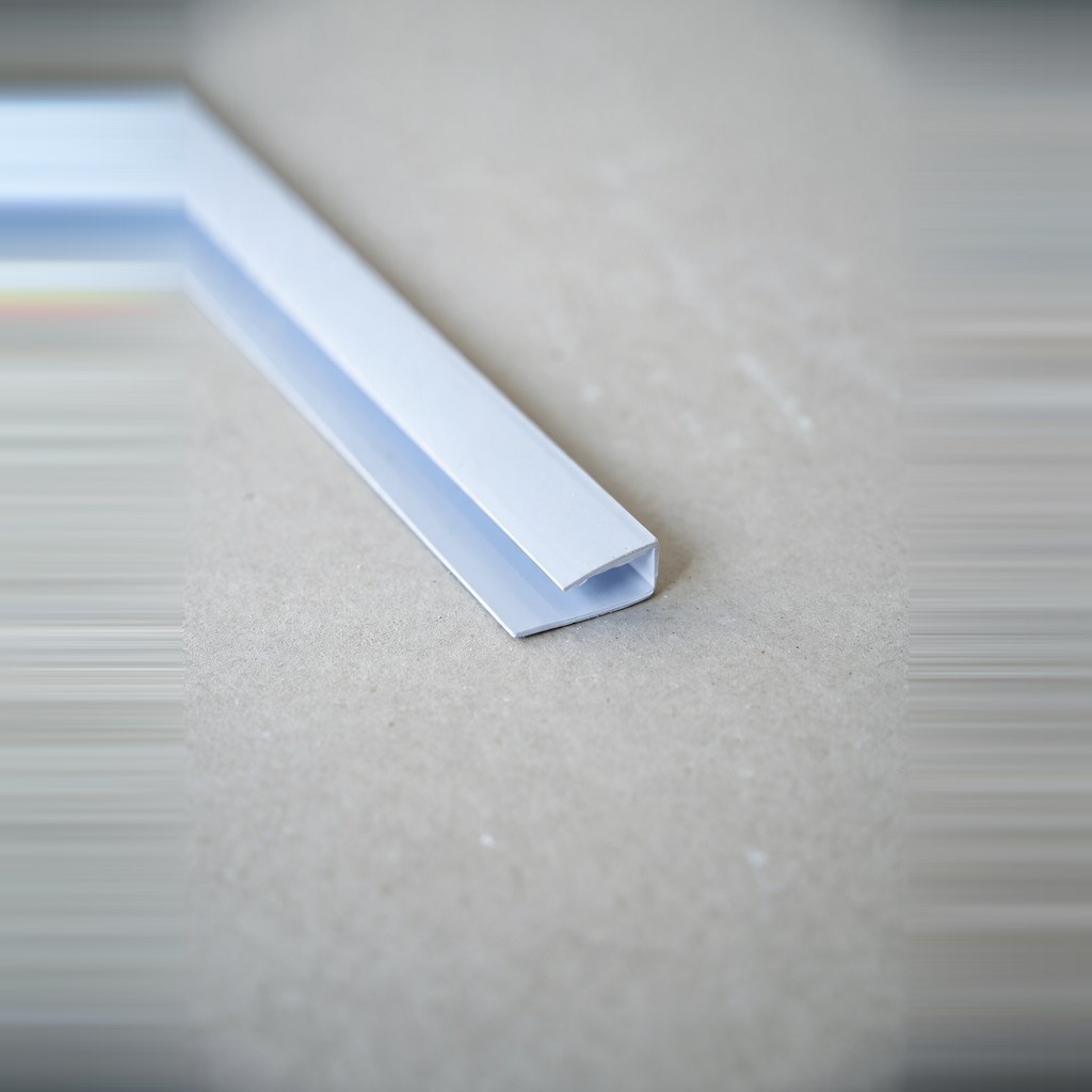 Terminación “U” PVC · Blanca
